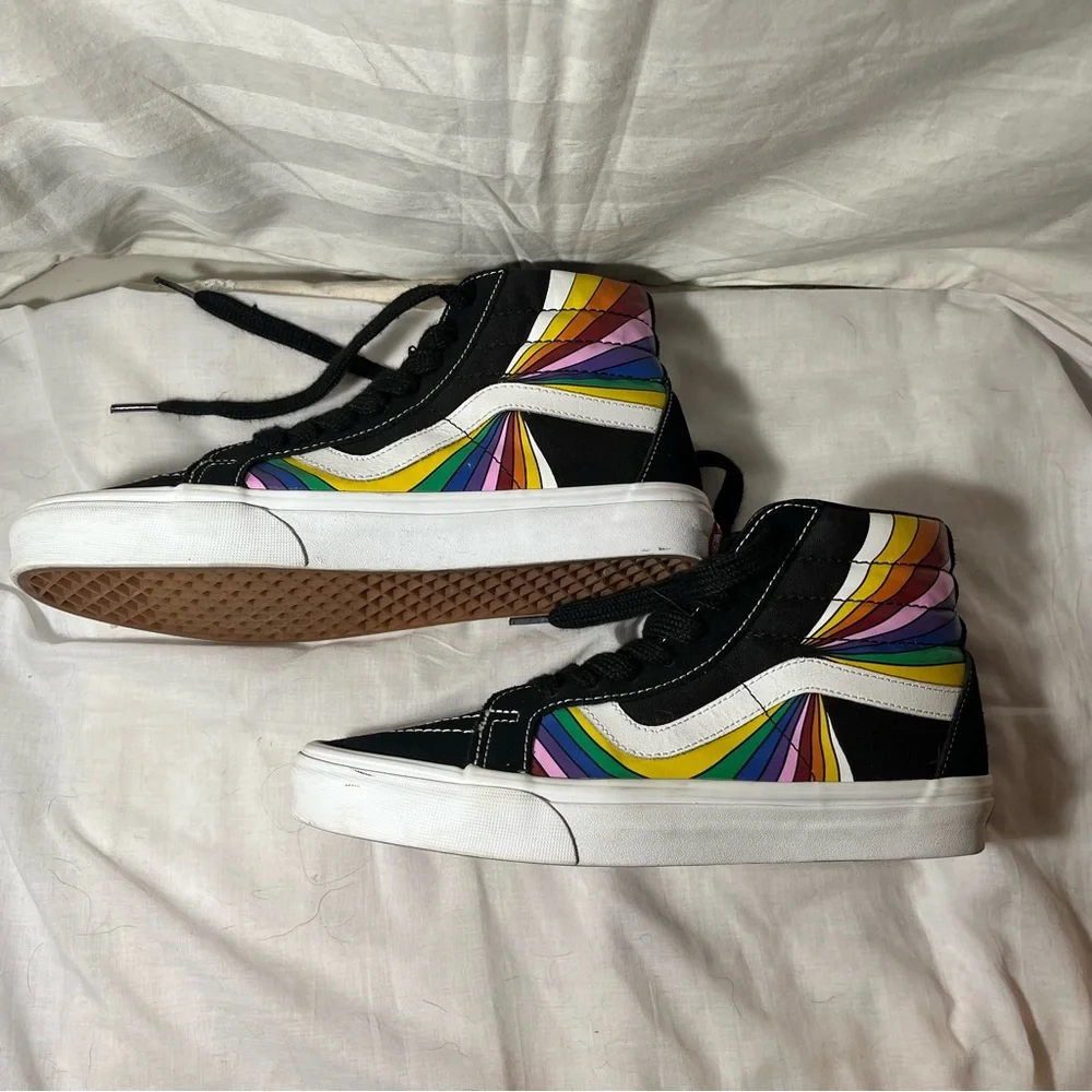 Vans SK8-Hi Reissue (Refract) Black / True White/Multicolor Mens 9 / Women 10.5 - Picture 4 of 6